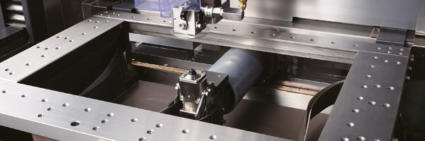 得人夹头、精密滚筒、电极板、激光设备零件,陶瓷压轮、深圳分切刀、定制极耳切刀、不锈钢包胶滚筒等核心精密配件