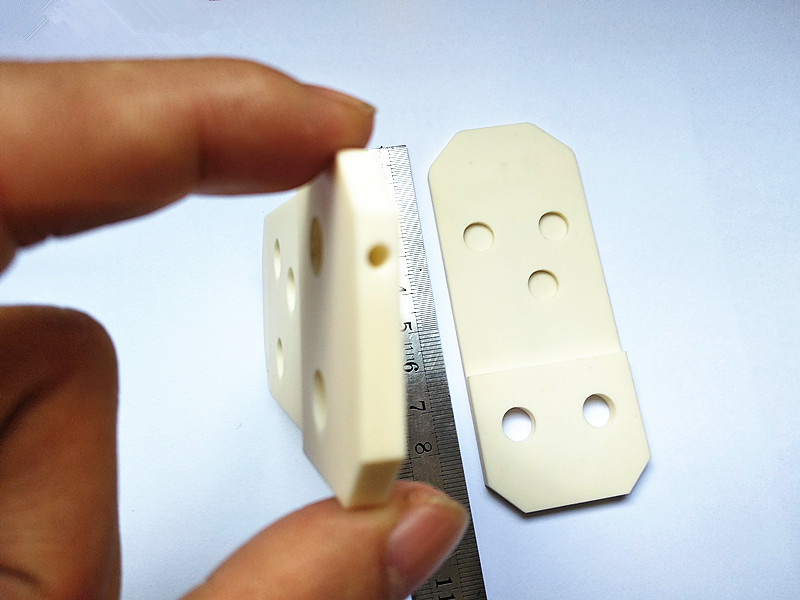 陶瓷吸嘴,钨钢吸嘴,定制吸嘴,得人精工定制加工吸嘴,微孔吸嘴